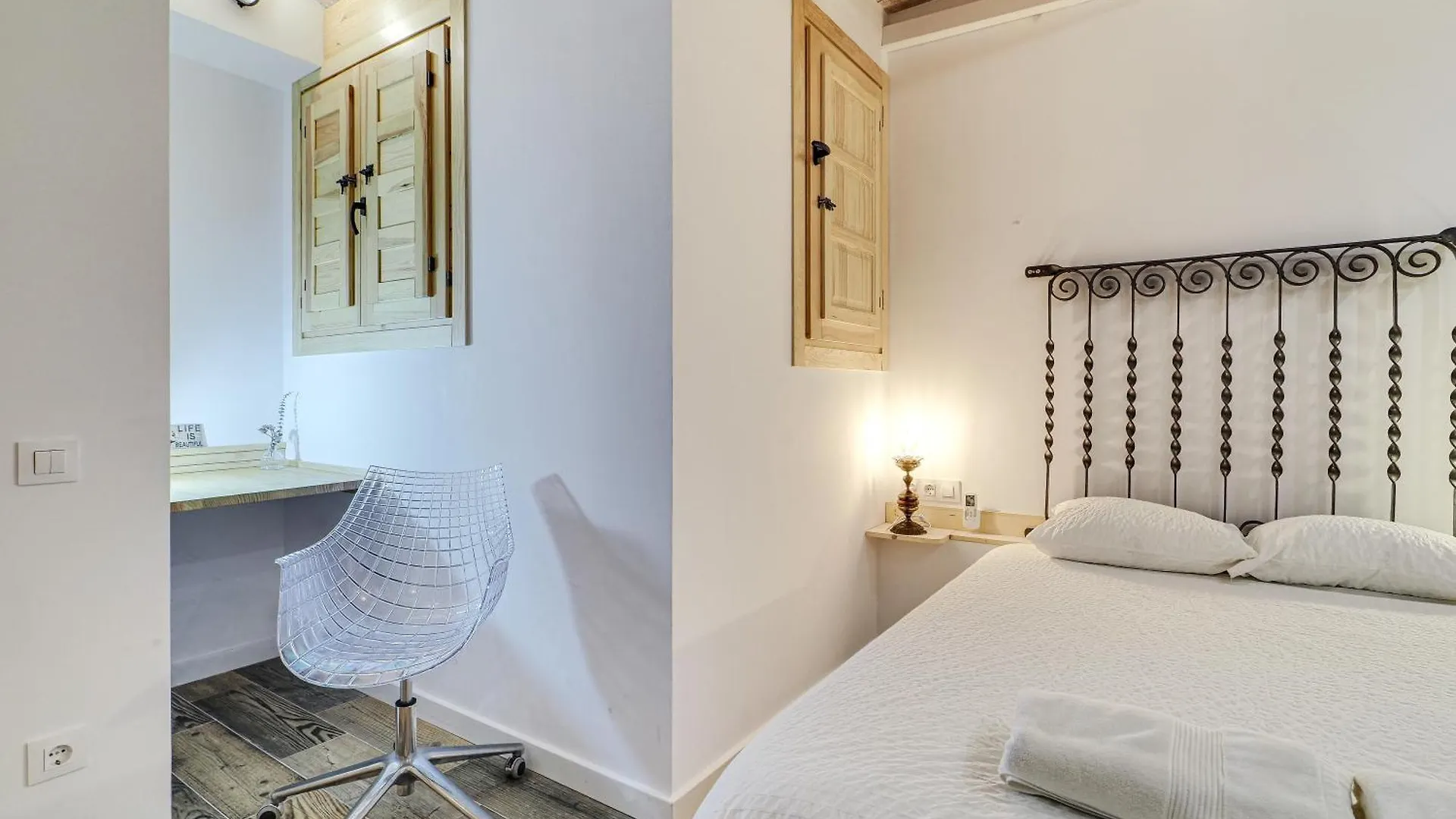 Concordia - Beautiful Flat, Spacious, Central 4 Rooms , 2 Bath Barcelone Espagne