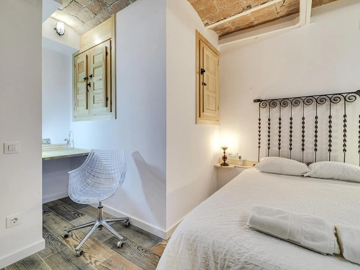 Concordia - Beautiful Flat, Spacious, Central 4 Rooms , 2 Bath Barcelone 0*,  Espagne