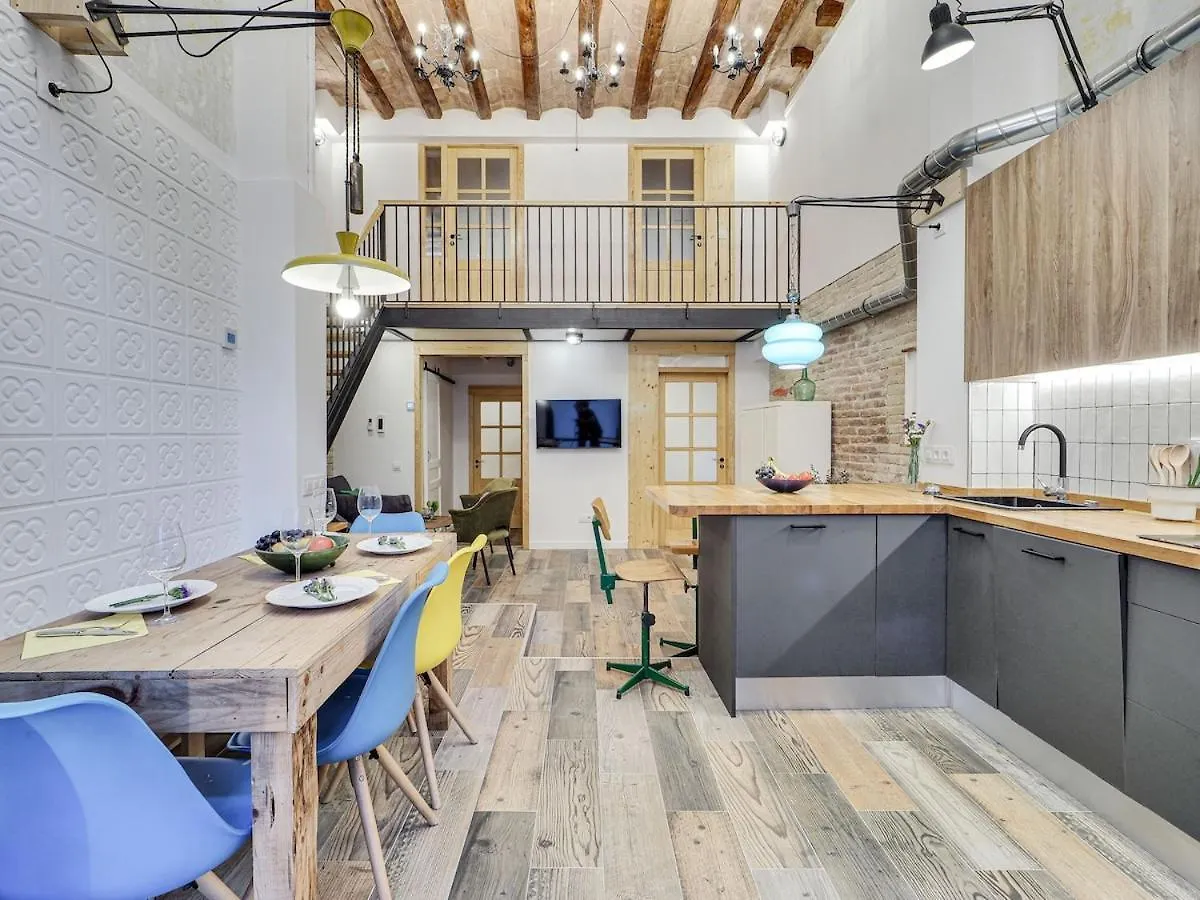 Concordia - Beautiful Flat, Spacious, Central 4 Rooms , 2 Bath Barcelone Appartement