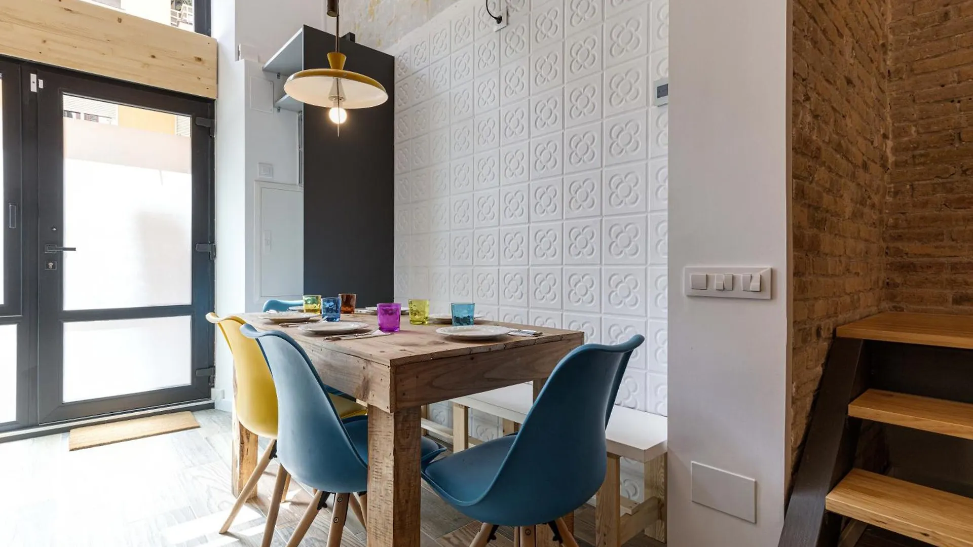 Appartement Concordia - Beautiful Flat, Spacious, Central 4 Rooms , 2 Bath Barcelona Spanje