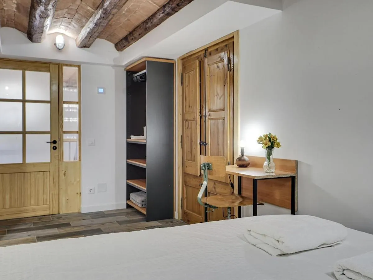 Concordia - Beautiful Flat, Spacious, Central 4 Rooms , 2 Bath Barcelona Spanje